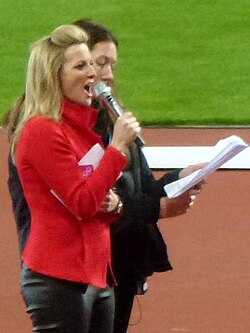 Gabby Logan เส้นทางจากนักยิมนาสติกสู่ผู้ประกาศข่าวกีฬาระดับโลก