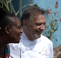 Raymond Blanc เชฟระดับตำนานผู้สร้างสรรค์ศิลปะอาหารฝรั่งเศสในอังกฤษ