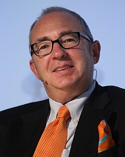 Barry Sonnenfeld ผู้กำกับวิสัยทัศน์ล้ำ ผู้สร้างสรรค์โลกแห่งความแปลกประหลาดในฮอลลีวูด