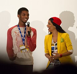 Lilly Singh จากยูทูบเบอร์สาวสู่ดาวเด่นระดับโลกและไอคอนแห่งแรงบันดาลใจ