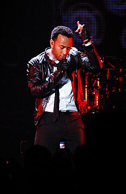 John Legend ศิลปินผู้ครอบครองรางวัล EGOT และเส้นทางดนตรีระดับตำนาน