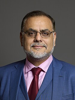 Ayoub Khan นักการเมืองอิสระผู้ทรงอิทธิพลแห่งเบอร์มิงแฮม