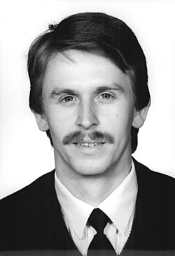Gerhard Botz นักการเมืองชาวเยอรมันและบทบาทในสภาผู้แทนราษฎร