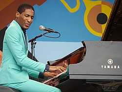 Jon Batiste อัจฉริยะทางดนตรีผู้ทลายกำแพงแนวเพลงและสร้างแรงบันดาลใจระดับโลก