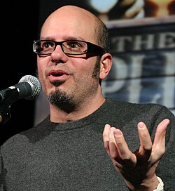 David Cross ตลกสายเสียดสีผู้ทรงอิทธิพลแห่งยุค Gen X