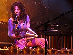 Evelyn Glennie ศิลปินเพอร์คัสชันระดับโลกผู้เปลี่ยนนิยามของการฟังด้วยหัวใจ