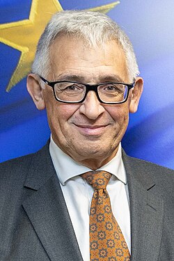 Piero Cipollone ผู้บริหารระดับสูงแห่งธนาคารกลางยุโรป