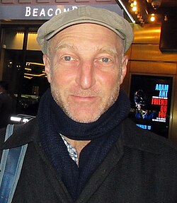 Jonathan Ames นักเขียนและผู้สร้างซีรีส์ผู้พลิกแพลงเรื่องราวชีวิตสู่ผลงานศิลปะ