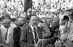 Vytautas Landsbergis รัฐบุรุษผู้กอบกู้เอกราชและจิตวิญญาณแห่งลิทัวเนีย