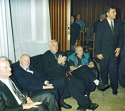 Zoran Živković อดีตนายกรัฐมนตรีเซอร์เบียและบทบาททางการเมืองที่สำคัญ