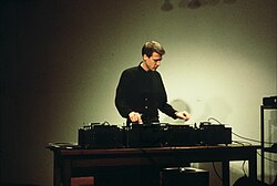 Christian Marclay ศิลปินผู้เปลี่ยนแผ่นเสียงและภาพยนตร์ให้เป็นงานศิลปะระดับโลก