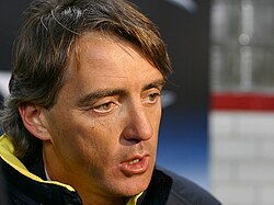 Roberto Mancini เส้นทางจากยอดกองหน้าสู่กุนซือระดับตำนานของอิตาลี