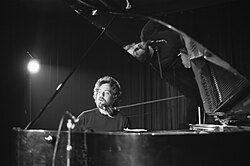 Billy Joel ตำนาน Piano Man ผู้สร้างประวัติศาสตร์ดนตรีระดับโลก