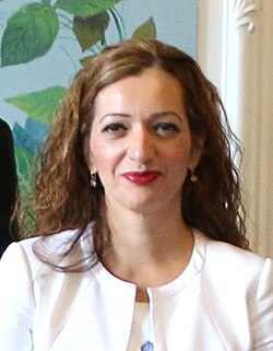 Tasmina Ahmed-Sheikh นักการเมืองหญิงผู้ทรงอิทธิพลและเส้นทางชีวิตที่หลากหลาย