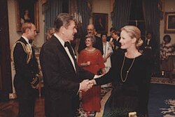 Cindy McCain เส้นทางชีวิตจากนักธุรกิจหญิงสู่ผู้นำด้านมนุษยธรรมระดับโลก