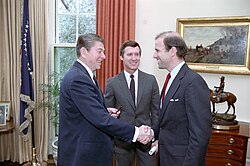 William Cohen รัฐมนตรีกลาโหมสหรัฐฯ ผู้สร้างสมดุลระหว่างการเมืองและความมั่นคง