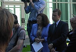 Michelle Grattan ผู้บุกเบิกวงการสื่อสารมวลชนและการเมืองของออสเตรเลีย