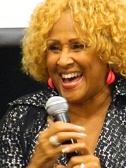 Darlene Love ราชินีเพลงคริสต์มาสและตำนานเสียงร้องแห่งยุค Soul