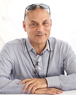 Daniel Mendelsohn นักเขียนและนักวิจารณ์ผู้เชื่อมโยงโลกคลาสสิกกับชีวิตร่วมสมัย