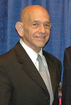 Robert A. Levy นักธุรกิจและนักกฎหมายผู้ขับเคลื่อนเสรีนิยมในสหรัฐอเมริกา