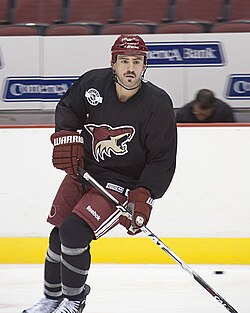 Paul Bissonnette จากนักสู้บนลานน้ำแข็งสู่กูรูวิเคราะห์ NHL ชื่อดัง