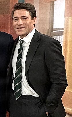 Tony Dokoupil เส้นทางชีวิตจากลูกชายพ่อค้ากัญชาสู่ผู้ประกาศข่าวหลักของ CBS Evening News
