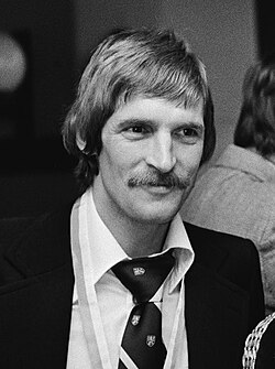 Frans Thijssen ตำนานกองกลางชาวดัตช์ผู้สร้างประวัติศาสตร์ในพรีเมียร์ลีกอังกฤษ