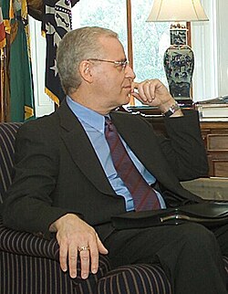 Ron Chernow นักเขียนชีวประวัติระดับโลกผู้ปลุกชีวิตบุคคลสำคัญทางประวัติศาสตร์
