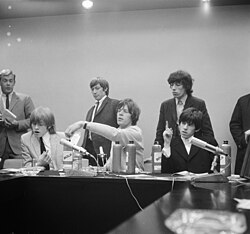 Mick Jagger ตำนานร็อกสตาร์ผู้ทรงอิทธิพลแห่ง The Rolling Stones