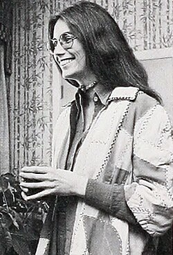 Emmylou Harris ตำนานเสียงสวรรค์ผู้บุกเบิกแนวเพลง Country Rock และ Americana