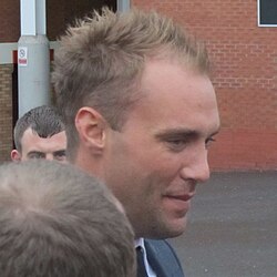 Calum Best เส้นทางชีวิตจากนายแบบสู่ดาวเด่นรายการเรียลลิตี้และบทบาทผู้ให้