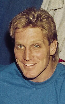 Brett Hull ตำนานจอมถล่มประตูผู้สร้างประวัติศาสตร์หน้าสำคัญให้ NHL