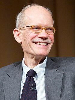 Mark E. Neely Jr. นักประวัติศาสตร์ผู้เชี่ยวชาญด้านสงครามกลางเมืองอเมริกาและอับราฮัม ลินคอล์น