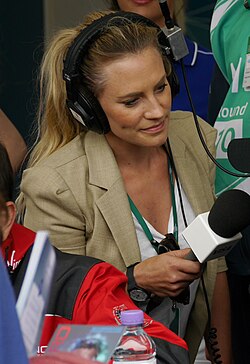 Georgie Thompson ผู้ประกาศข่าวกีฬาชื่อดังแห่งสหราชอาณาจักร