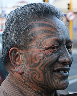 Tāme Iti นักเคลื่อนไหวและศิลปินผู้ทรงอิทธิพลแห่งชาวมาโอรี