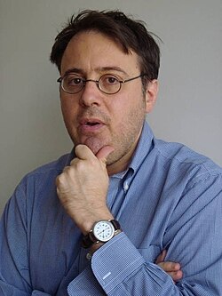 Adam S. Cohen นักกฎหมายและนักเขียนผู้ตีแผ่ความเหลื่อมล้ำในกระบวนการยุติธรรมสหรัฐฯ