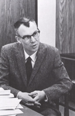 C. Peter Magrath ผู้บริหารระดับสูงผู้ขับเคลื่อนวงการอุดมศึกษาของสหรัฐอเมริกา