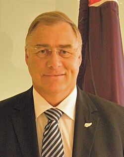Wayne Mapp นักการเมืองและอดีตรัฐมนตรีว่าการกระทรวงกลาโหมแห่งนิวซีแลนด์