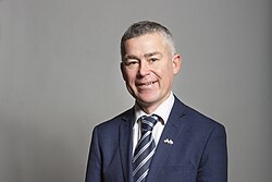 Alan Brown นักการเมือง SNP ผู้ขับเคลื่อนนโยบายพลังงานและคมนาคมของสกอตแลนด์